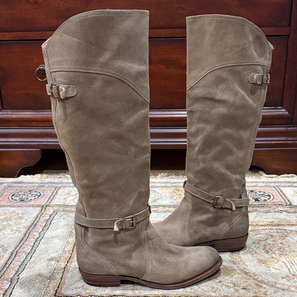 Frye Dorado Women's Sz 9M Tan Suede Knee Tall Pull On Buckle Riding Boots 77562
